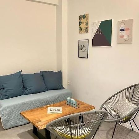 A Place 4U No10 - Garden-Level Getaway 2 Bedroom 2 Bathroom Apartment With Yard Atina Dış mekan fotoğraf